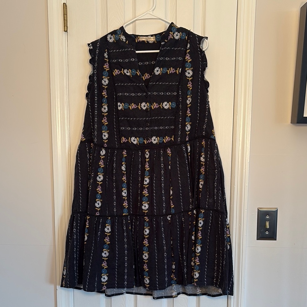 Lattice Trim Floral Print Linen Dress